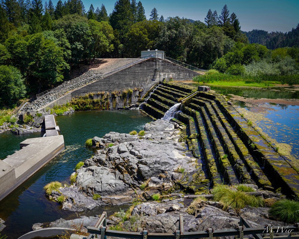 Eel-River-dam