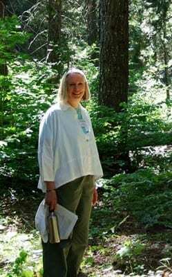 Connie Best of Pacific Forest Trust, a conservationist and forest owner is responsible for establishing 18,000 acres of working forest conservation easements in Siskiyou and Shasta Counties. She will speak October 2nd 2013 at 6 pm at the Sisson Museum in Mount Shasta.