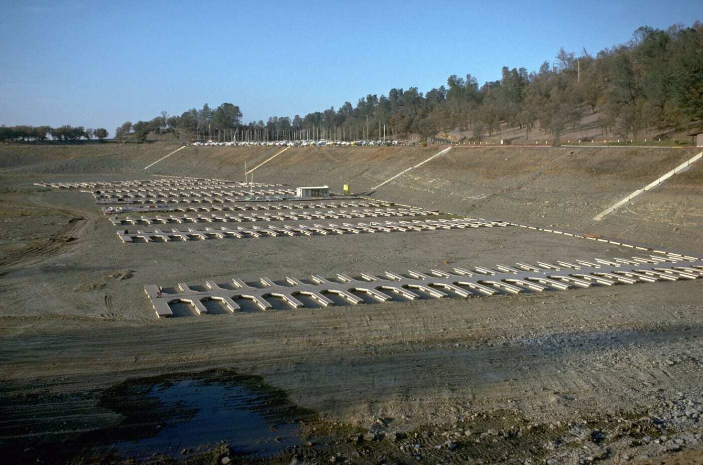 Boat slips in Folsom Lake in a drought (1976).  The reservoir was at 18 percent of capacity on Tuesday (Jan. 7, 2013). Source: California Department of Water Resources